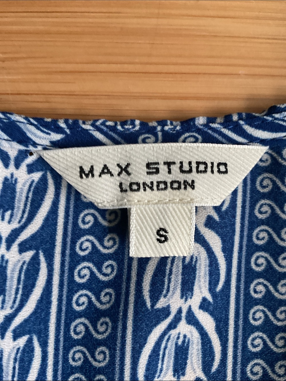 Max Studio Blue Printed V-Neck Maxi Dress - Picture 2 of 8